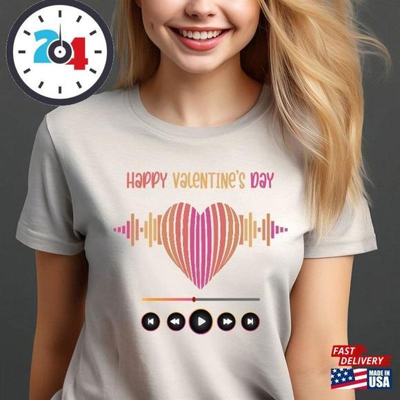 Sound Of Love T-Shirt Music Shirt Valentines Day Classic Unisex - Picture 1 of 4